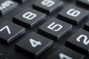 1DAYコンタクトはコスト高